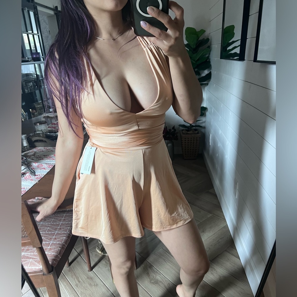 Peachy romper for the summer.